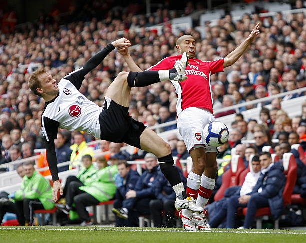 沙尔克04主帅：穆里尼奥是我偶像，他是足坛最有魅力的教练.