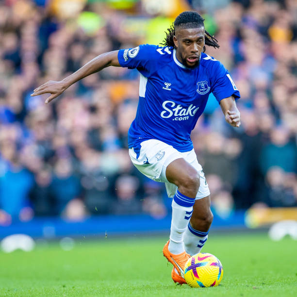 体图：多特将从北西兰买断丹尼尔-斯文松，总价750万欧元.